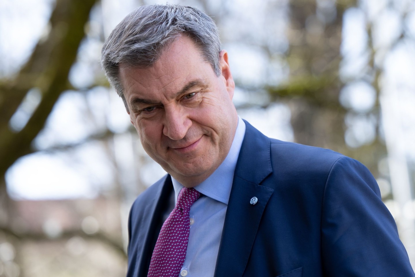 Der bayerische Ministerpräsident Markus Söder zelebriert Feiertage gerne mit skurrilen Aktionen auf Social Media.