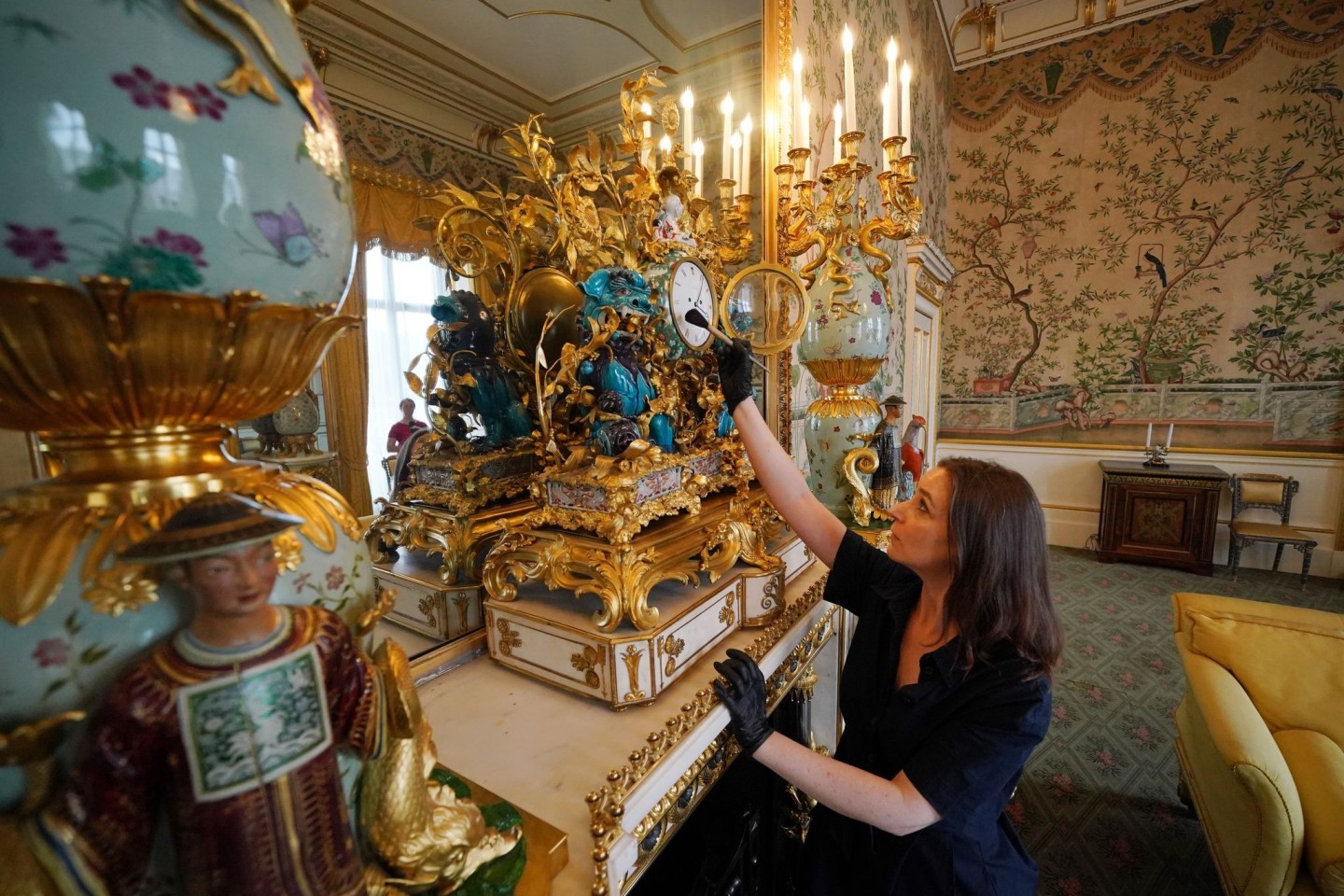 Letzte Vorbereitungen im sogenannten Yello Drawing Room.