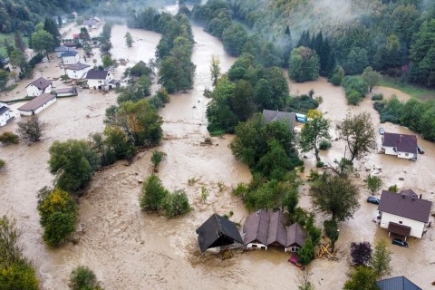 Erdrutsche und Hochwasser in Bosnien-Herzegowina: 14 Tote