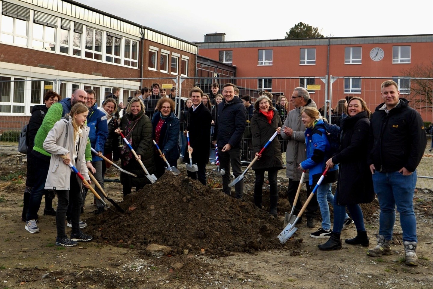 Mariengymnasium,Warendorf,Stadt Warendorf,Peter Horstmann,Erster Spatenstich,