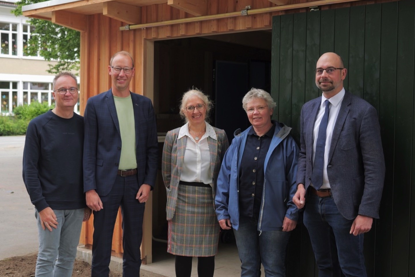 Fahrradhütte,Bodelshwingschule,Sparkasse Münsterland Ost,Volksbank eG,Dachdeckermeister Mirco Grond, Ulrike Austermann,