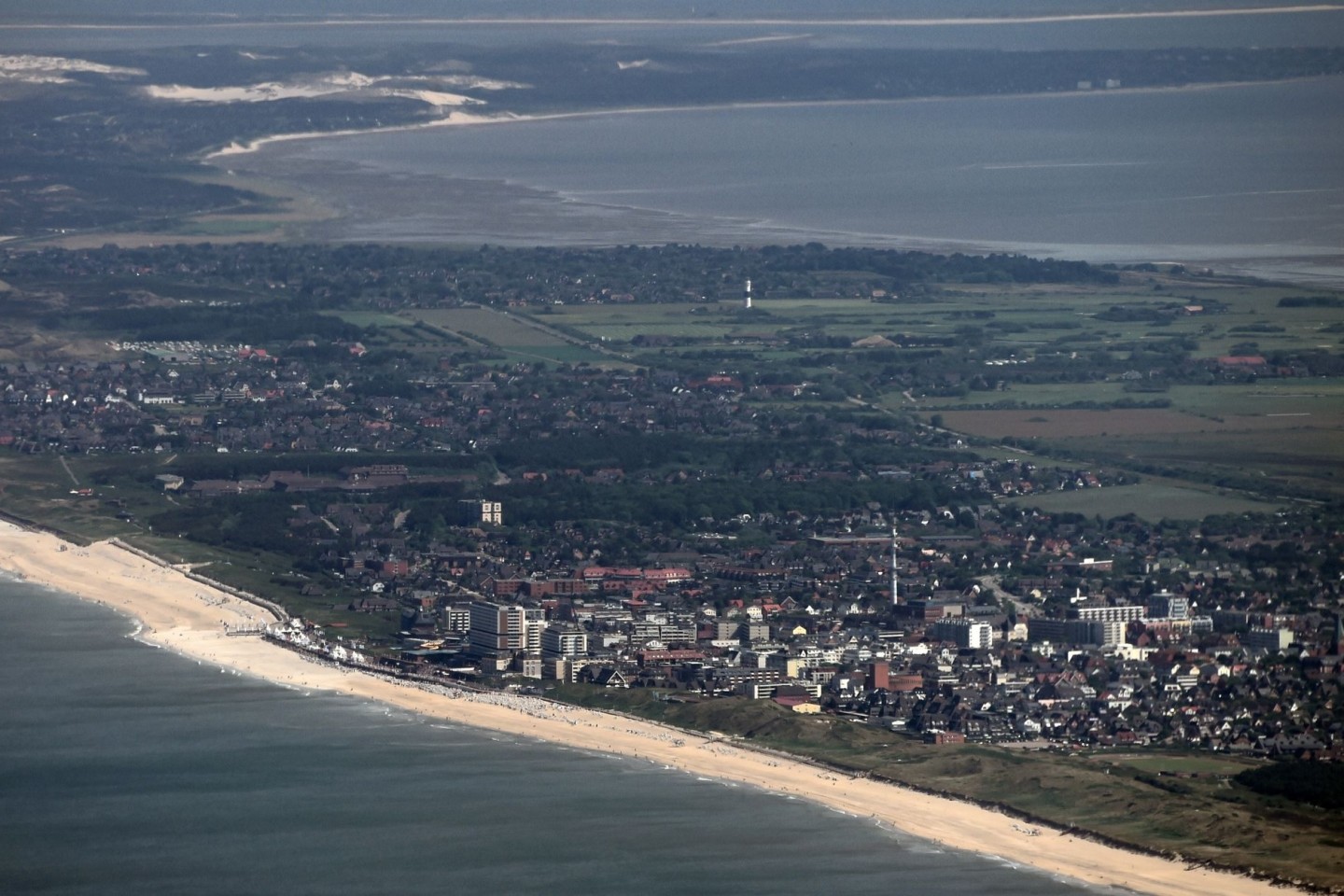 «Ungleichgewicht zwischen Ferienwohnen und Dauerwohnen»: Die Gemeinde Sylt will mit ihrem Beschluss das Ortsteilleben schützen.