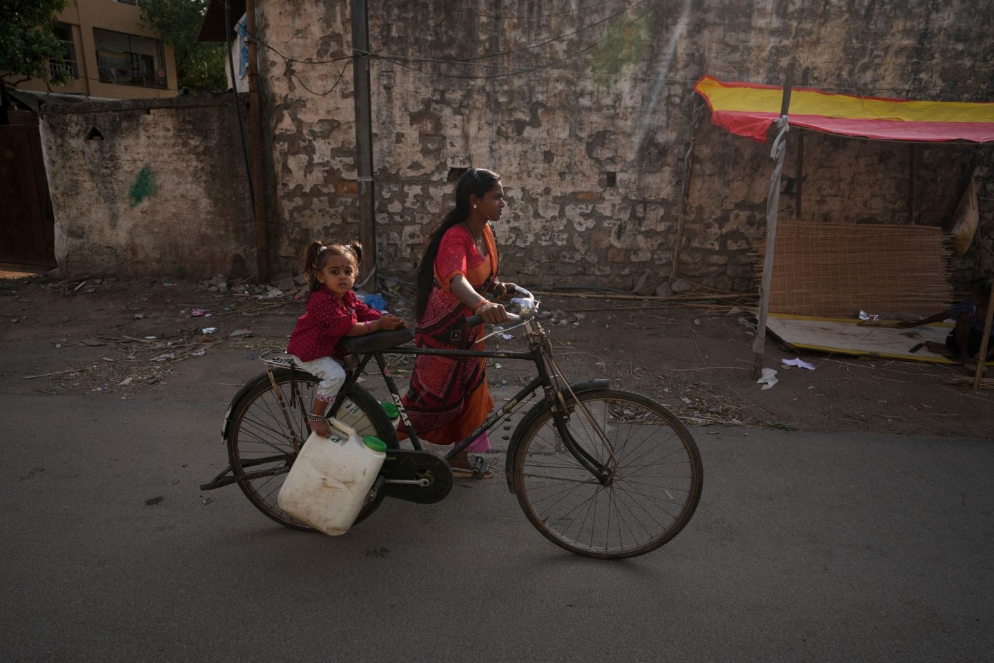 In den kommenden Jahren dürfte sich nach Unicef-Voraussagen der Zugang zu Trinkwasser in Südasien verbessern.