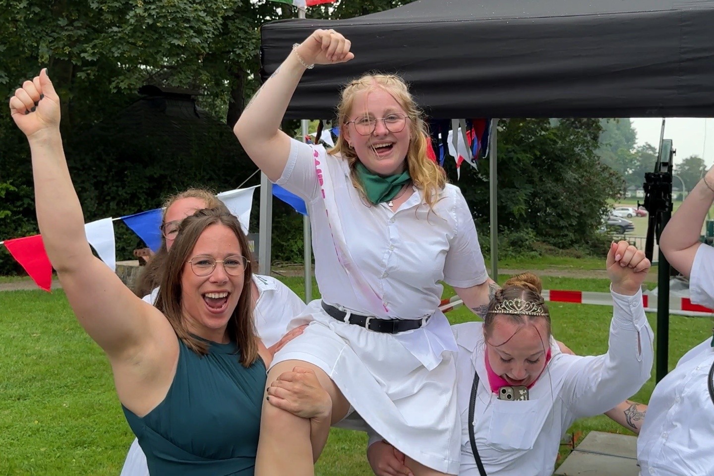 Melina Gerdes,Schützenverein Hinter den drei Brücken,Schützenkönigin,