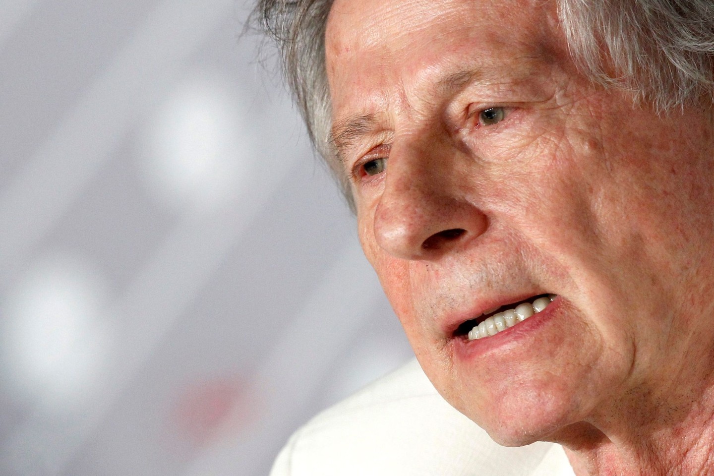 Regisseur Roman Polanski muss sich in Paris vor Gericht verantworten.